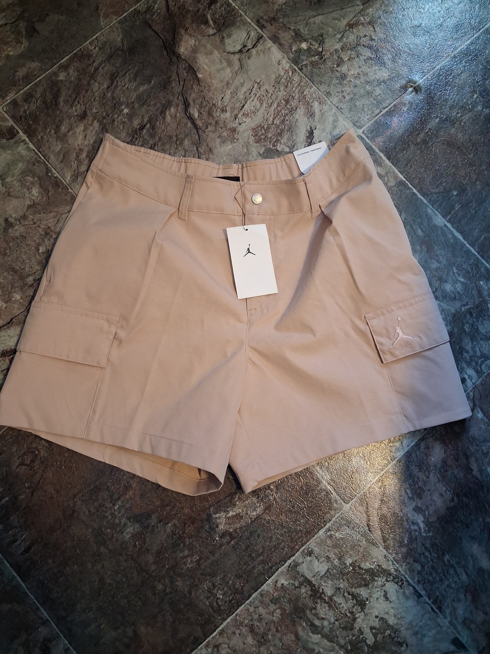 Jordan Women’s Utility Cargo Shorts - Beige